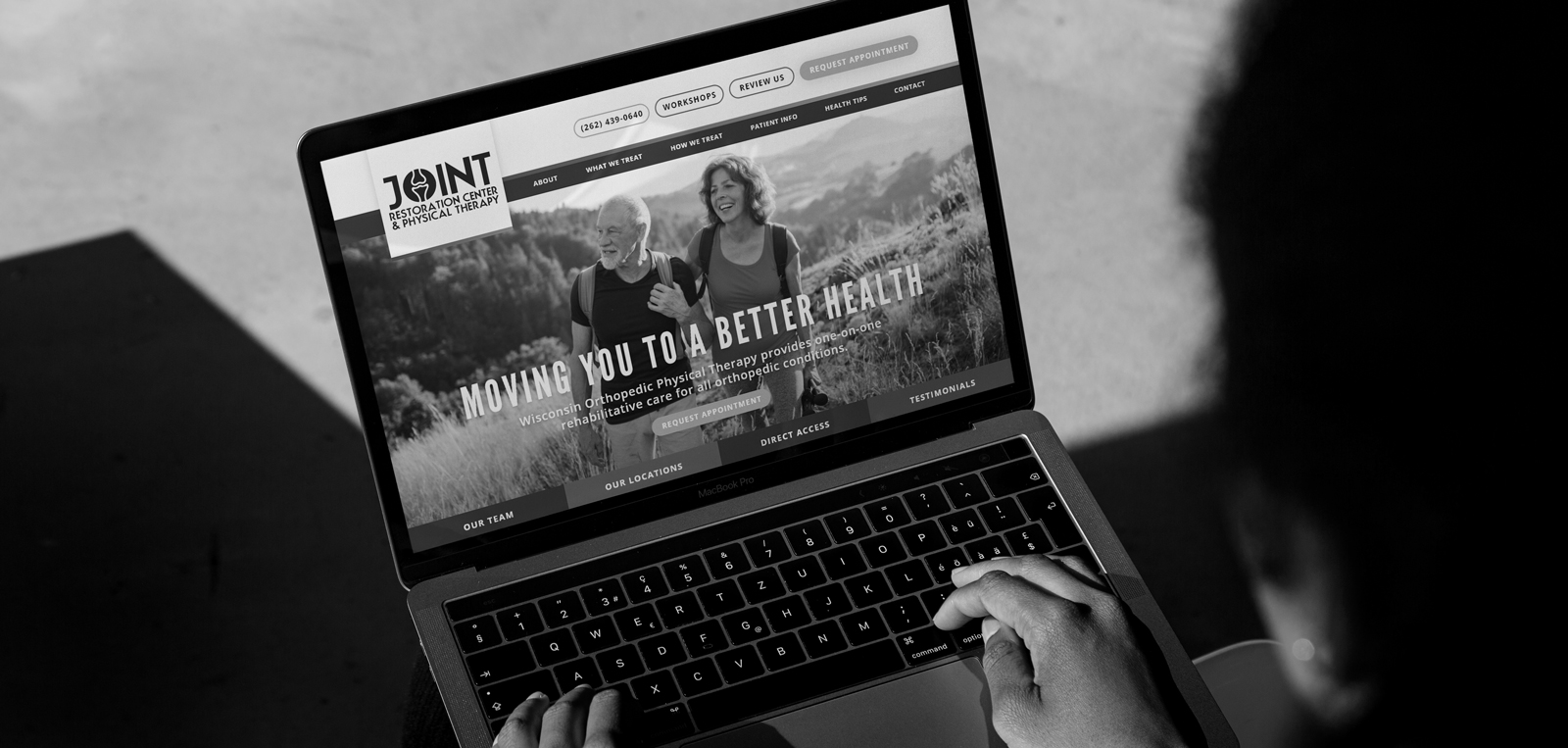 Background image of Joint Restoration Center website.